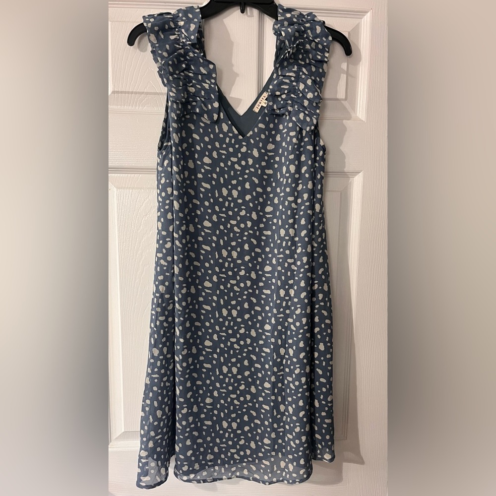 Blue dress